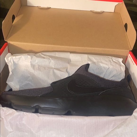 Women’s Nike AD Comfort - Picture 9 of 13